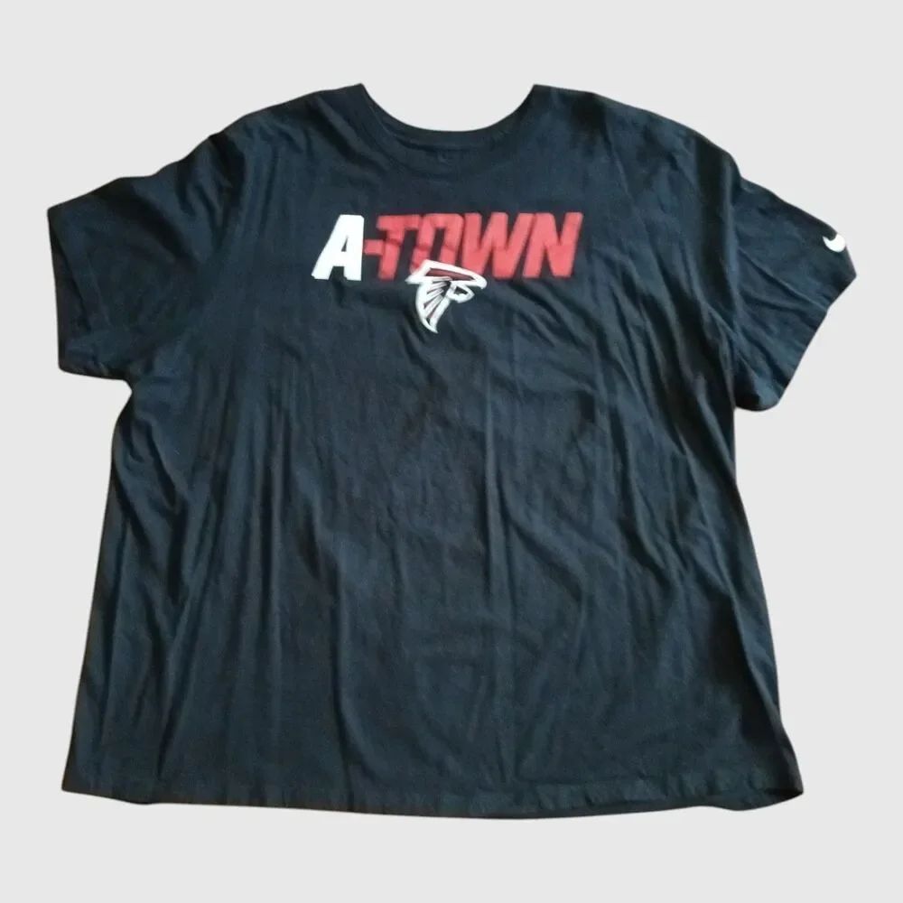 Atlanta Falcons Lot of 2 Graphic Tees 